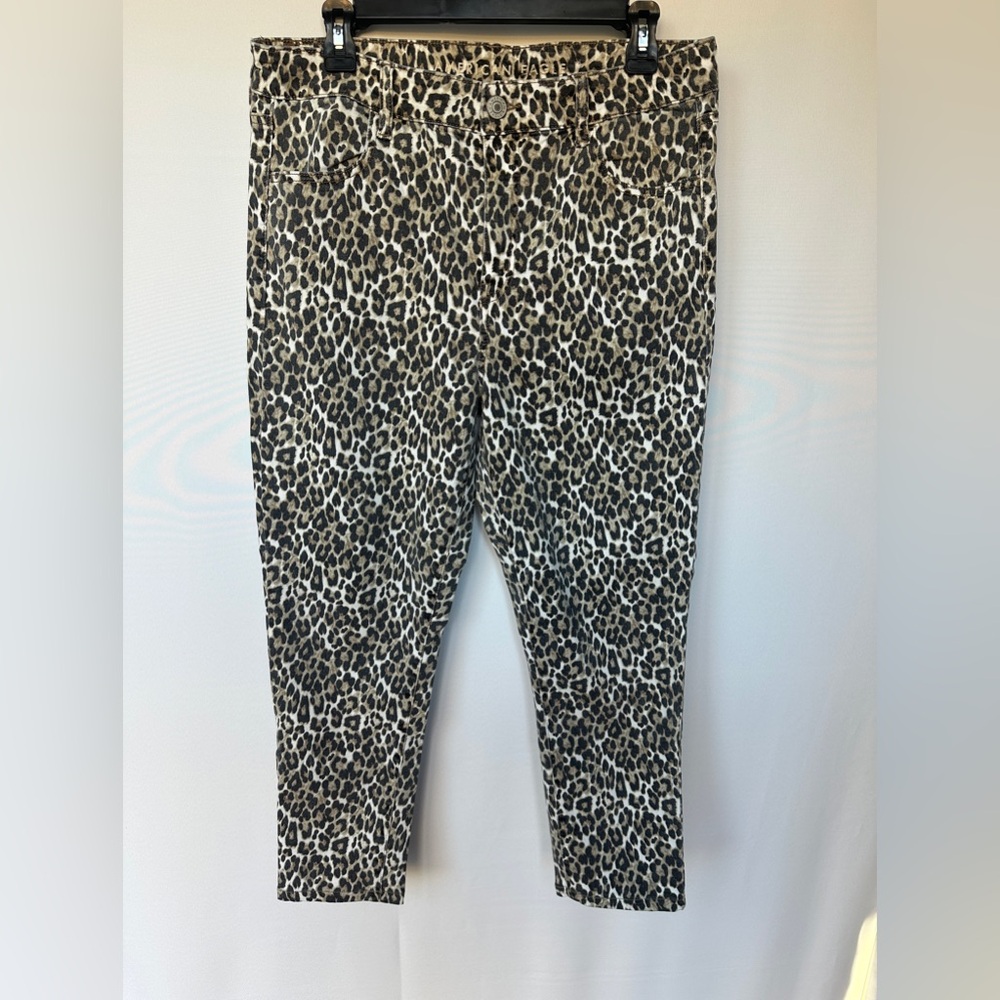 American Eagle High-Rise Leopard Print Jegging Size 16